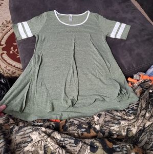 Lularoe shirt.